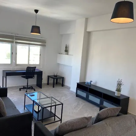 Apartment 2 Bedroom In Center! 16 *