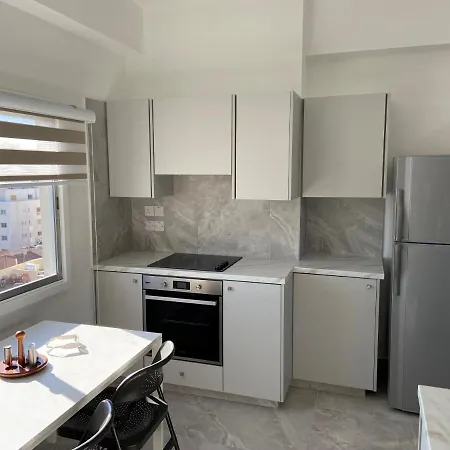 2 Bedroom In Center! 16 Nicosia