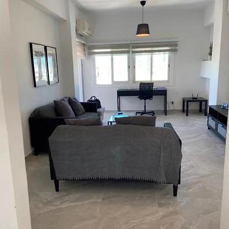 Apartment 2 Bedroom In Center! 16